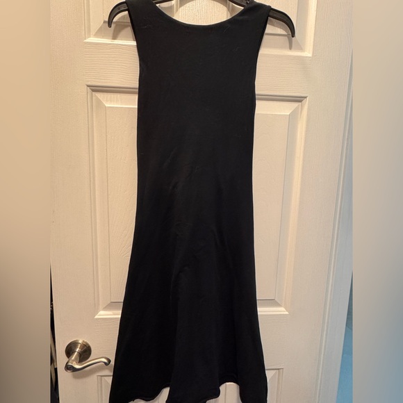 Velvet Black Midi Dress - Picture 4 of 6